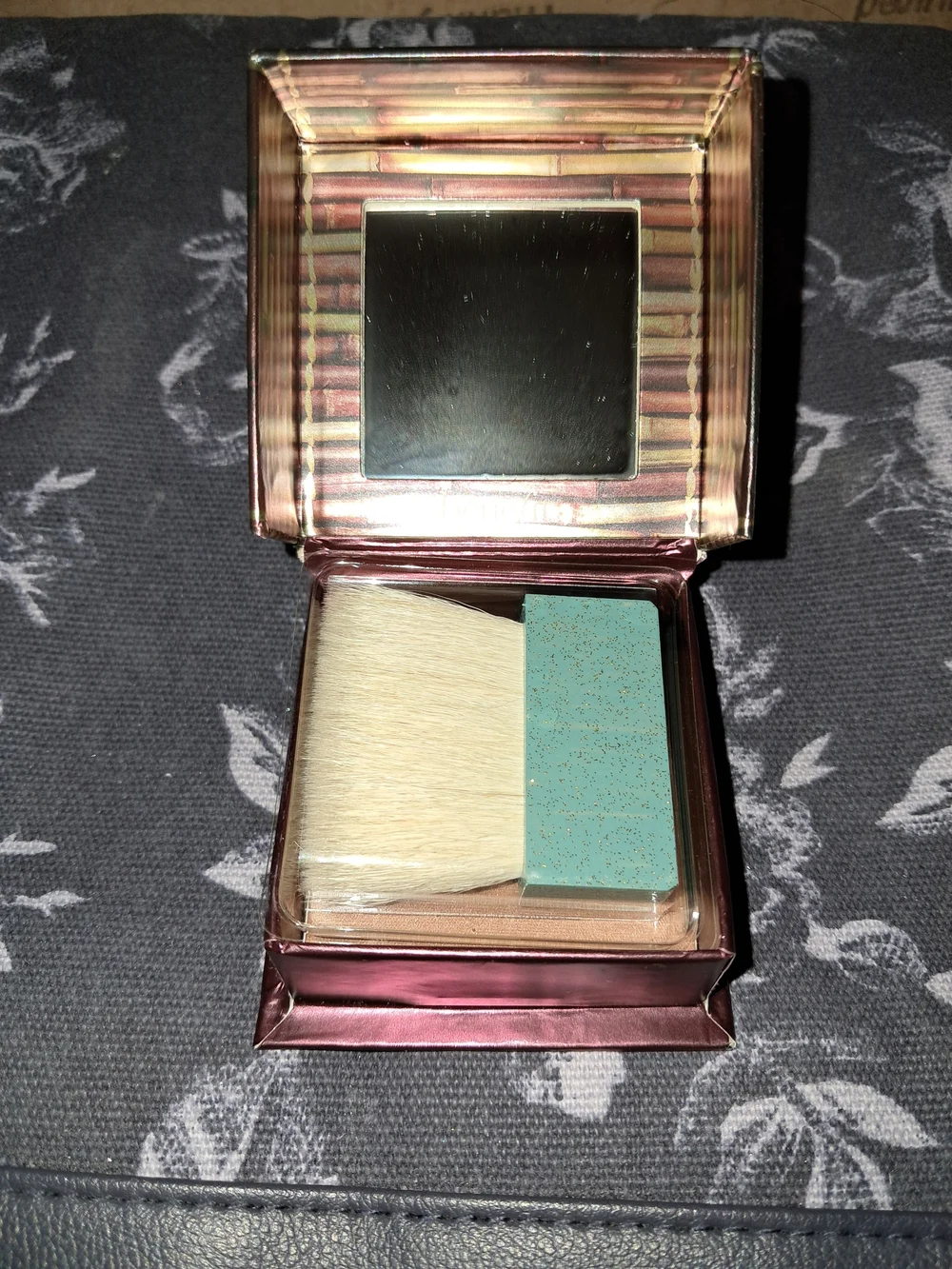 Benefit Hoola Glow Bronzer Highlighter Duo - Brown with Teal Accents